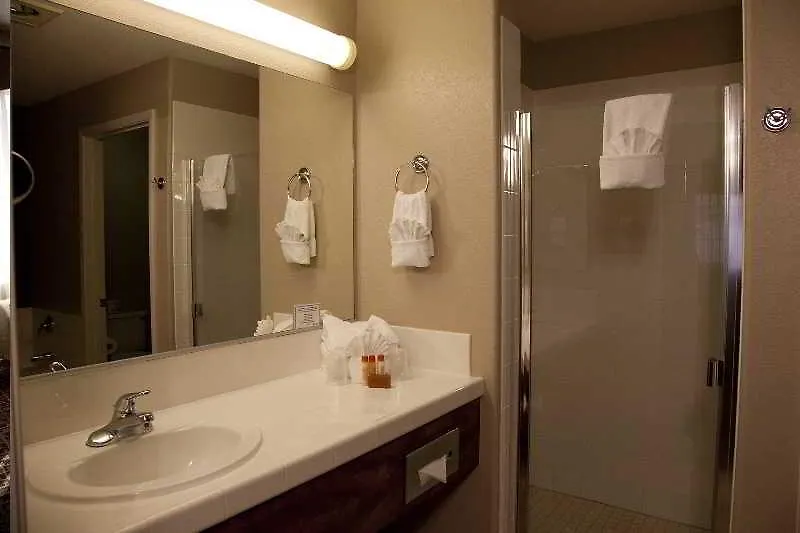Tuscany Suites & Casino Las Vegas Resort