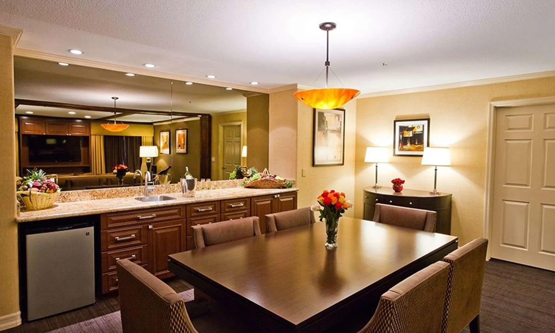 Tuscany Suites & Casino Las Vegas 3*,