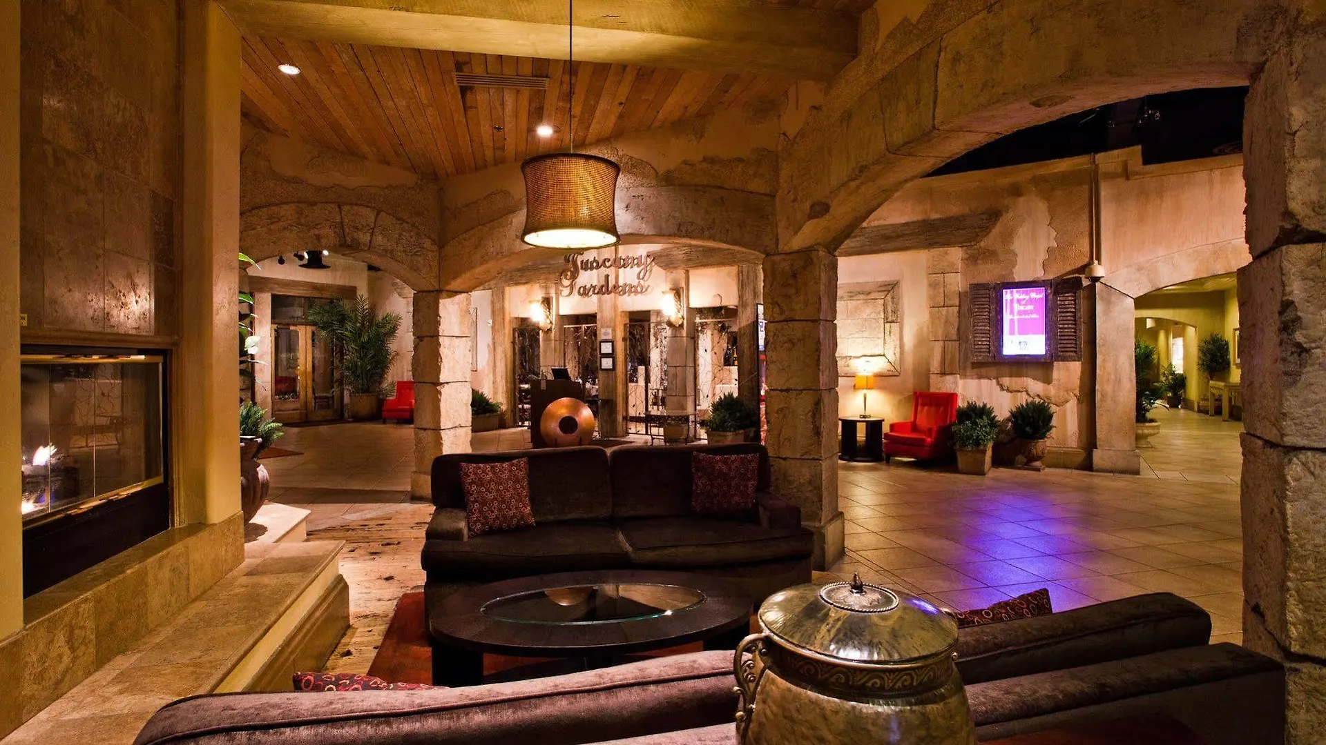 Tuscany Suites & Casino Las Vegas 3*,  USA