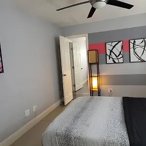 Holiday home K - Fully Remodeled And Professionally Decorated