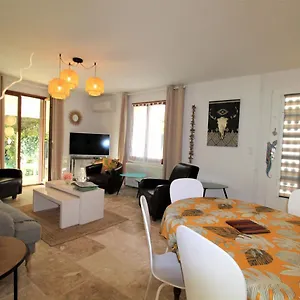 les-bastidons-de-lisle-le-saint-julien.fr-provencehotel.com/