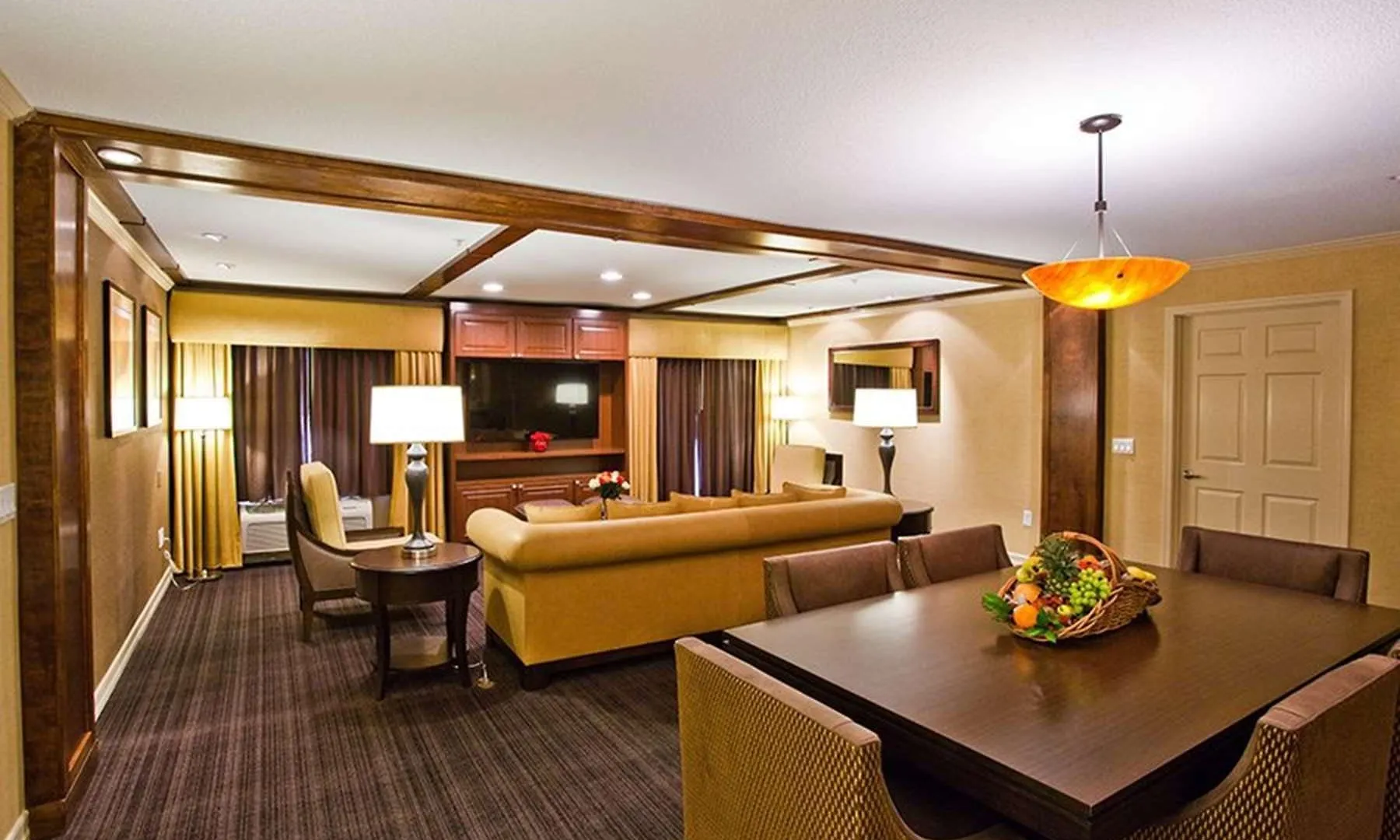 Resort Tuscany Suites & Casino Las Vegas