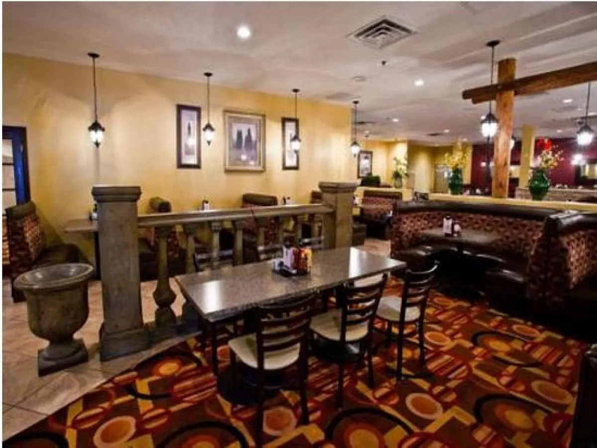 Resort Tuscany Suites & Casino Las Vegas