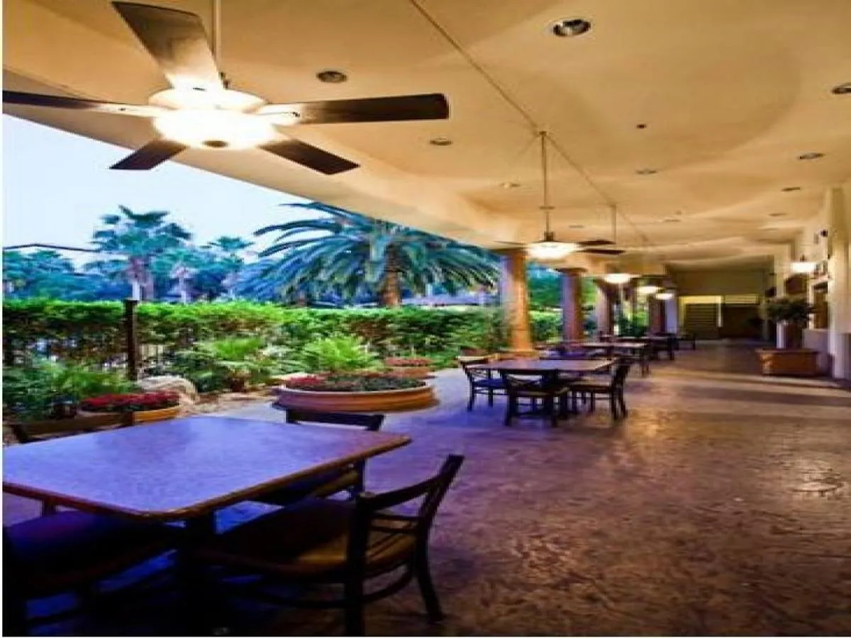 Tuscany Suites & Casino Las Vegas 3*,
